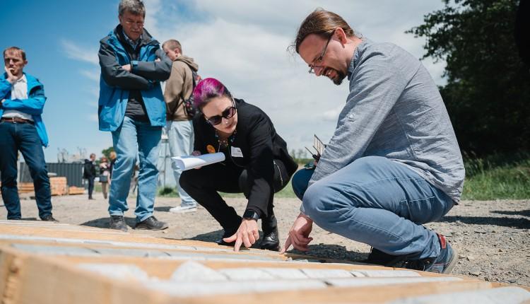 Info event drilling site, Michèle Heurs, Sebastian Weber